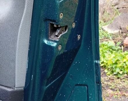 Пежо 406 2000 в Носовке на Automoto.ua Зеленый Пежо 406, объемом двигателя 1.8 л и пробегом 420 тыс. км за 1700 $, фото 10 на Automoto.ua