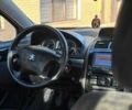 Бежевый Пежо 407, объемом двигателя 1.7 л и пробегом 295 тыс. км за 4200 $, фото 14 на Automoto.ua