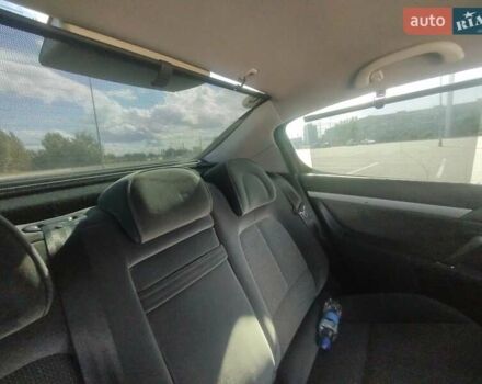 Бежевий Пежо 407, об'ємом двигуна 2 л та пробігом 237 тис. км за 4100 $, фото 15 на Automoto.ua