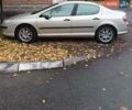 Бежевый Пежо 407, объемом двигателя 1.75 л и пробегом 318 тыс. км за 3700 $, фото 8 на Automoto.ua