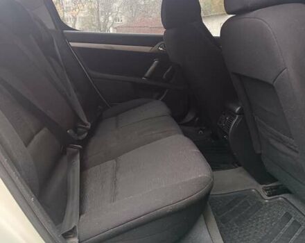 Бежевый Пежо 407, объемом двигателя 1.75 л и пробегом 318 тыс. км за 3700 $, фото 25 на Automoto.ua