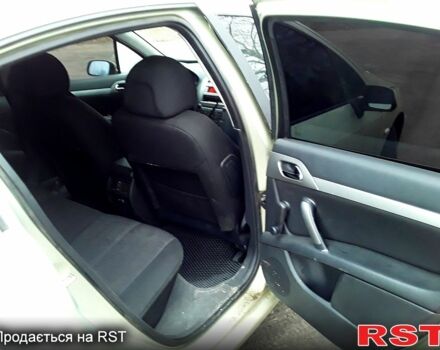 Бежевый Пежо 407, объемом двигателя 1.7 л и пробегом 0 тыс. км за 3550 $, фото 5 на Automoto.ua