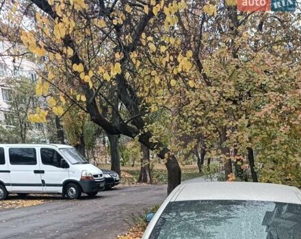 Бежевый Пежо 407, объемом двигателя 1.75 л и пробегом 318 тыс. км за 3700 $, фото 14 на Automoto.ua