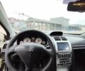 Бежевий Пежо 407, об'ємом двигуна 2.02 л та пробігом 311 тис. км за 3650 $, фото 13 на Automoto.ua