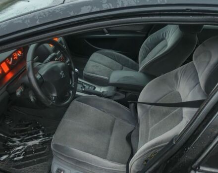 Чорний Пежо 407, об'ємом двигуна 2 л та пробігом 250 тис. км за 3500 $, фото 4 на Automoto.ua
