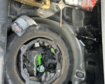 Пежо 407 2004 в Ровно на Automoto.ua Черный Пежо 407, объемом двигателя 2 л и пробегом 350 тыс. км за 4150 $, фото 14 на Automoto.ua