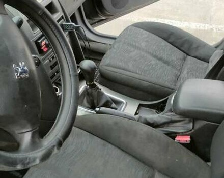 Черный Пежо 407, объемом двигателя 1.75 л и пробегом 363 тыс. км за 3300 $, фото 10 на Automoto.ua