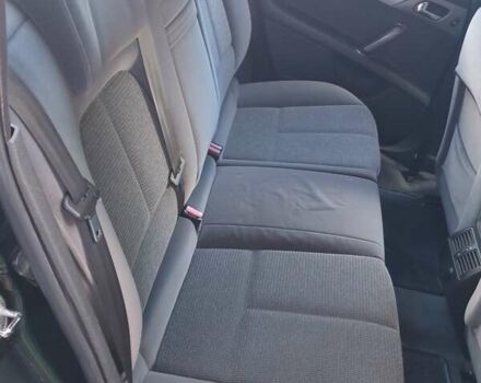 Чорний Пежо 407, об'ємом двигуна 2 л та пробігом 224 тис. км за 3900 $, фото 9 на Automoto.ua