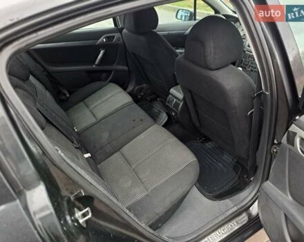 Черный Пежо 407, объемом двигателя 2 л и пробегом 350 тыс. км за 1550 $, фото 7 на Automoto.ua