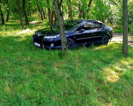 Чорний Пежо 407, об'ємом двигуна 2 л та пробігом 301 тис. км за 3800 $, фото 5 на Automoto.ua