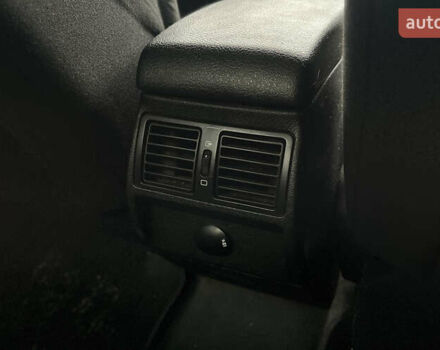 Черный Пежо 407, объемом двигателя 1.75 л и пробегом 238 тыс. км за 3700 $, фото 19 на Automoto.ua