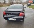 Черный Пежо 407, объемом двигателя 1.56 л и пробегом 250 тыс. км за 2600 $, фото 4 на Automoto.ua