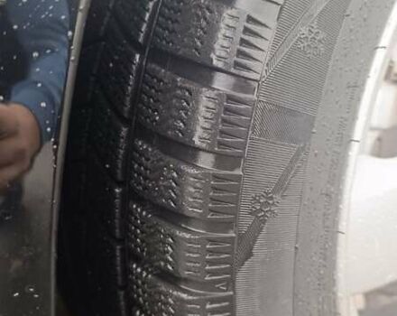 Чорний Пежо 407, об'ємом двигуна 2 л та пробігом 223 тис. км за 6100 $, фото 3 на Automoto.ua