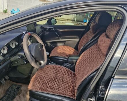 Черный Пежо 407, объемом двигателя 2 л и пробегом 290 тыс. км за 5300 $, фото 5 на Automoto.ua