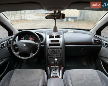 Фиолетовый Пежо 407, объемом двигателя 2 л и пробегом 142 тыс. км за 5000 $, фото 6 на Automoto.ua