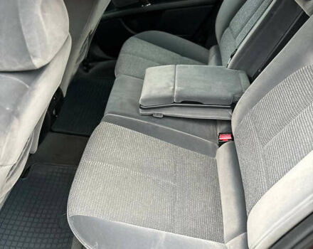 Фиолетовый Пежо 407, объемом двигателя 2 л и пробегом 142 тыс. км за 5000 $, фото 7 на Automoto.ua