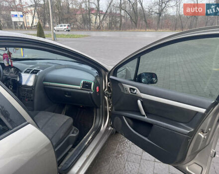 Коричневый Пежо 407, объемом двигателя 1.75 л и пробегом 262 тыс. км за 3950 $, фото 15 на Automoto.ua