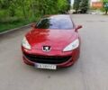 Красный Пежо 407, объемом двигателя 3 л и пробегом 235 тыс. км за 5700 $, фото 1 на Automoto.ua