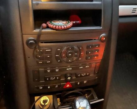 Червоний Пежо 407, об'ємом двигуна 2.7 л та пробігом 153 тис. км за 7000 $, фото 2 на Automoto.ua