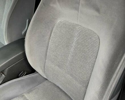 Червоний Пежо 407, об'ємом двигуна 2 л та пробігом 104 тис. км за 6000 $, фото 12 на Automoto.ua