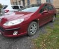 Пежо 407 2006 в Изяслве на Automoto.ua Красный Пежо 407, объемом двигателя 1.7 л и пробегом 300 тыс. км за 3999 $, фото 1 на Automoto.ua