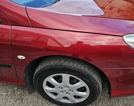 Красный Пежо 407, объемом двигателя 1.75 л и пробегом 303 тыс. км за 4500 $, фото 12 на Automoto.ua