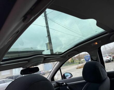 Червоний Пежо 407, об'ємом двигуна 2 л та пробігом 250 тис. км за 2899 $, фото 15 на Automoto.ua