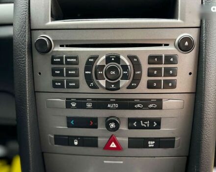 Пежо 407, объемом двигателя 1.8 л и пробегом 300 тыс. км за 4700 $, фото 8 на Automoto.ua