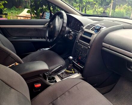 Пежо 407, объемом двигателя 1.6 л и пробегом 251 тыс. км за 4500 $, фото 6 на Automoto.ua