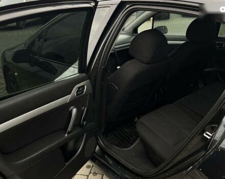 Пежо 407, объемом двигателя 1.8 л и пробегом 238 тыс. км за 3700 $, фото 18 на Automoto.ua