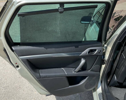 Пежо 407, объемом двигателя 2 л и пробегом 331 тыс. км за 5500 $, фото 11 на Automoto.ua