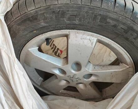 Пежо 407, объемом двигателя 1.6 л и пробегом 245 тыс. км за 6000 $, фото 1 на Automoto.ua