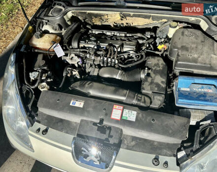 Сірий Пежо 407, об'ємом двигуна 1.75 л та пробігом 300 тис. км за 3750 $, фото 13 на Automoto.ua