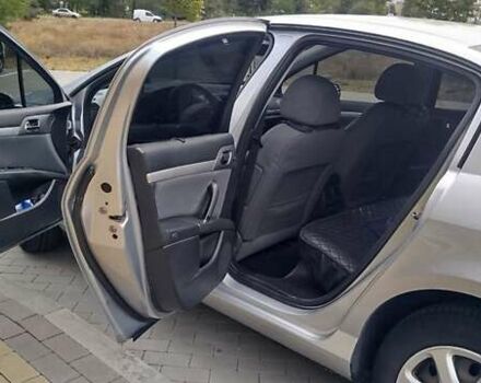Сірий Пежо 407, об'ємом двигуна 1.8 л та пробігом 266 тис. км за 5000 $, фото 11 на Automoto.ua