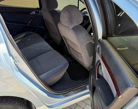 Сірий Пежо 407, об'ємом двигуна 2 л та пробігом 330 тис. км за 3900 $, фото 23 на Automoto.ua