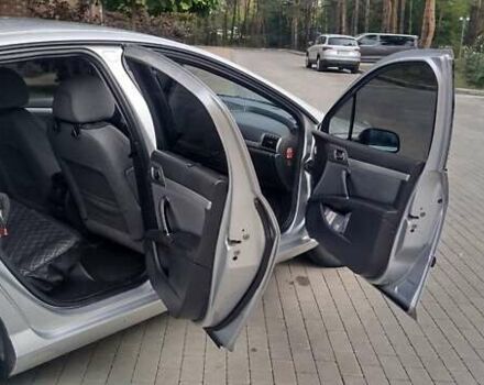 Сірий Пежо 407, об'ємом двигуна 1.8 л та пробігом 266 тис. км за 5000 $, фото 5 на Automoto.ua