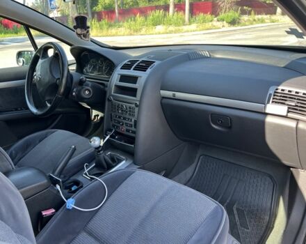 Серый Пежо 407, объемом двигателя 2 л и пробегом 298 тыс. км за 3200 $, фото 7 на Automoto.ua