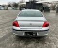 Сірий Пежо 407, об'ємом двигуна 2 л та пробігом 380 тис. км за 1750 $, фото 5 на Automoto.ua