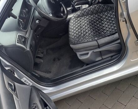 Серый Пежо 407, объемом двигателя 1.7 л и пробегом 266 тыс. км за 5000 $, фото 7 на Automoto.ua