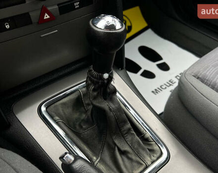 Серый Пежо 407, объемом двигателя 1.8 л и пробегом 300 тыс. км за 4700 $, фото 15 на Automoto.ua