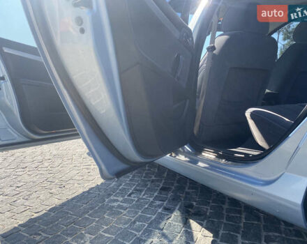 Серый Пежо 407, объемом двигателя 2 л и пробегом 275 тыс. км за 4600 $, фото 9 на Automoto.ua