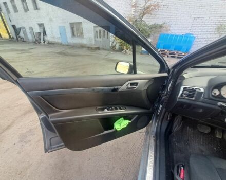 Пежо 407 2005 в Днепре (Днепропетровске) на Automoto.ua Серый Пежо 407, объемом двигателя 2 л и пробегом 340 тыс. км за 5500 $, фото 5 на Automoto.ua