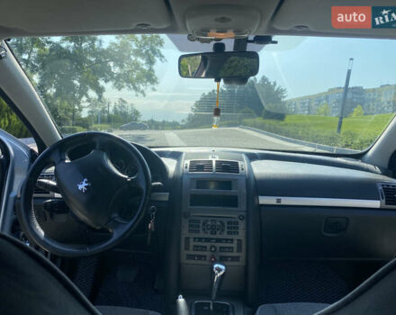 Серый Пежо 407, объемом двигателя 2 л и пробегом 275 тыс. км за 4600 $, фото 12 на Automoto.ua