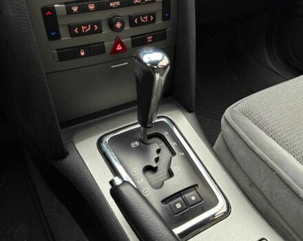 Серый Пежо 407, объемом двигателя 0 л и пробегом 148 тыс. км за 4790 $, фото 17 на Automoto.ua