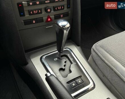 Серый Пежо 407, объемом двигателя 2 л и пробегом 148 тыс. км за 4790 $, фото 17 на Automoto.ua