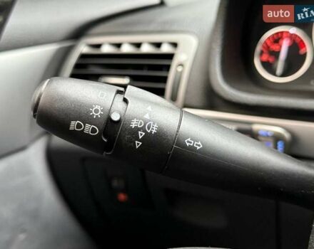 Серый Пежо 407, объемом двигателя 2 л и пробегом 148 тыс. км за 4790 $, фото 23 на Automoto.ua