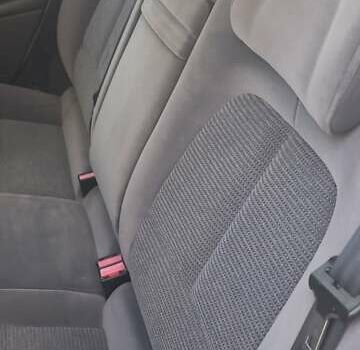 Серый Пежо 407, объемом двигателя 2.23 л и пробегом 321 тыс. км за 4000 $, фото 7 на Automoto.ua