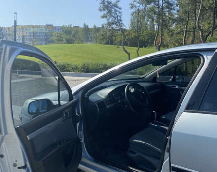 Серый Пежо 407, объемом двигателя 2 л и пробегом 275 тыс. км за 4600 $, фото 8 на Automoto.ua