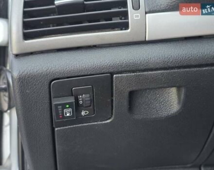 Серый Пежо 407, объемом двигателя 1.8 л и пробегом 111 тыс. км за 4999 $, фото 24 на Automoto.ua