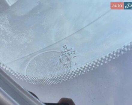 Серый Пежо 407, объемом двигателя 1.8 л и пробегом 111 тыс. км за 4999 $, фото 32 на Automoto.ua